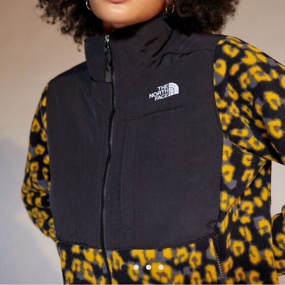 The North Face Denali 2 - Picture 1 of 2